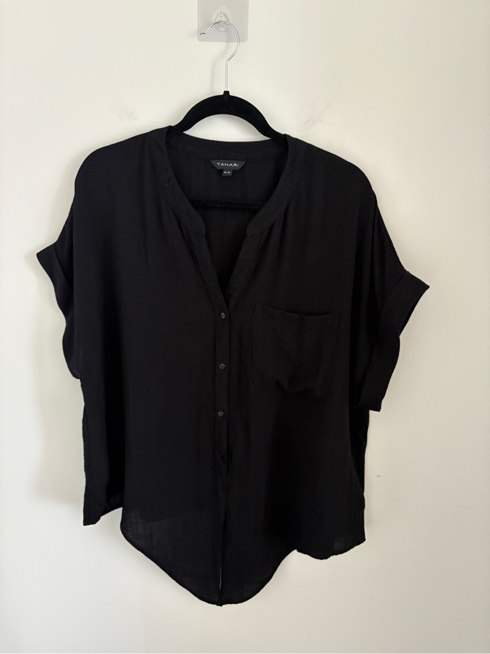 Tahari Black Short-Sleeve Button-Down Pocket Blouse Size XL
